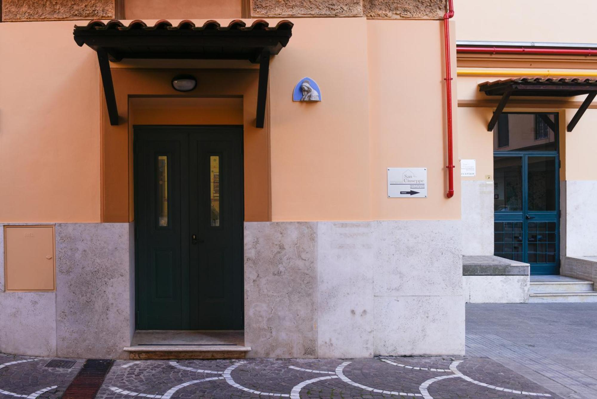 Hotel Casa San Giuseppe Řím Exteriér fotografie